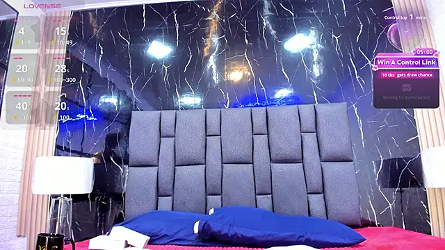 BustyGlow webcam