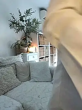 Luna_Kitanna webcam