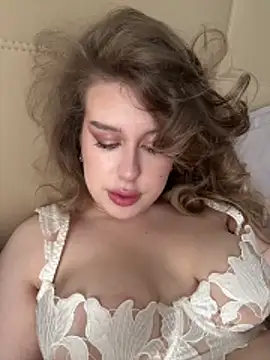 LilianBliss webcam