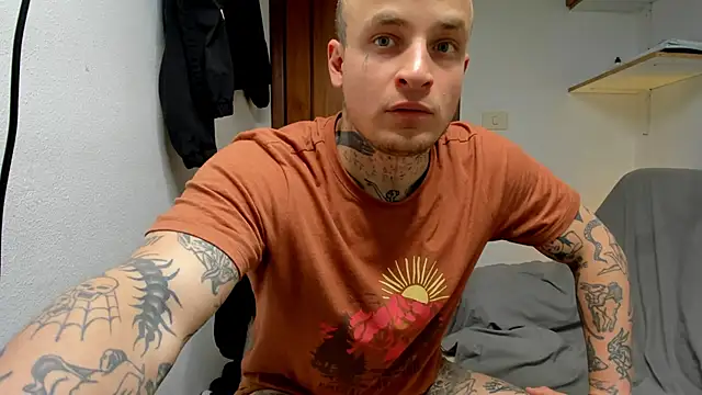 layneinchains webcam