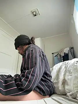 wolfwhite95 webcam