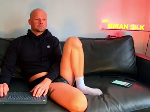 BRIANSILK77 webcam
