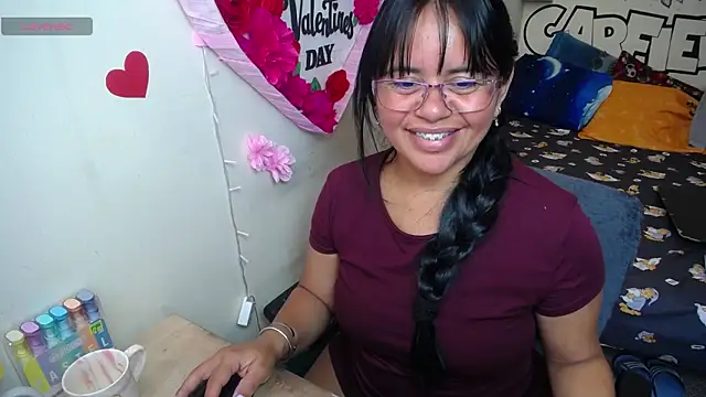 Miss__kendra_ webcam