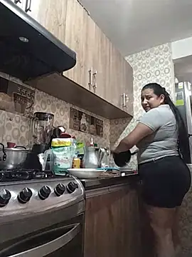 SexyandnaughtyLatinos webcam