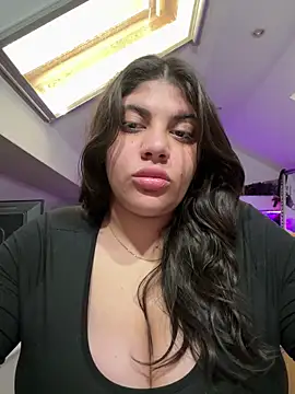 MinaKhalina webcam