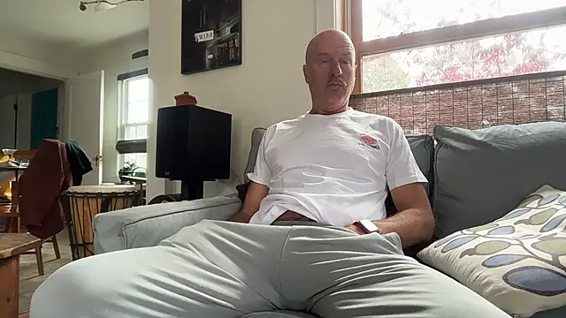 Guy__Grey webcam