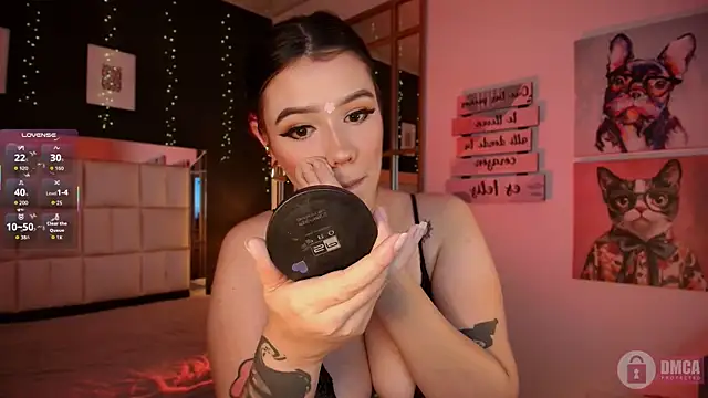 aria_bloomer webcam