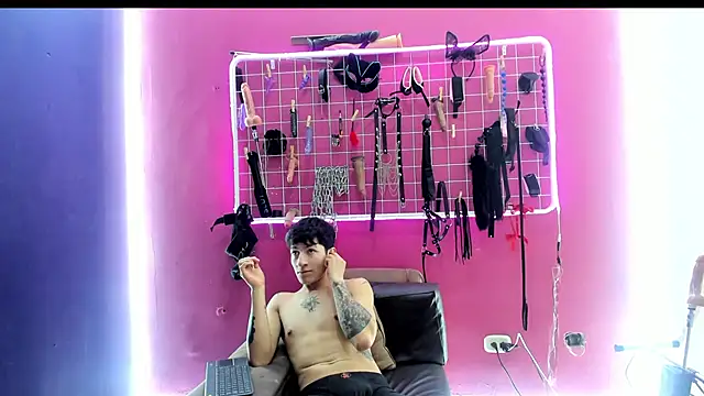 Slave_Melany_bdsm webcam