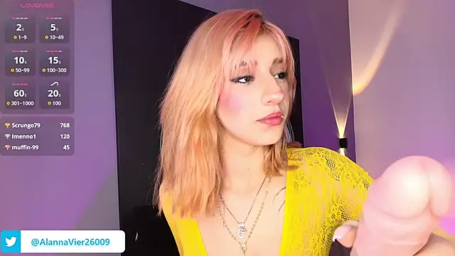 AlannaViera webcam