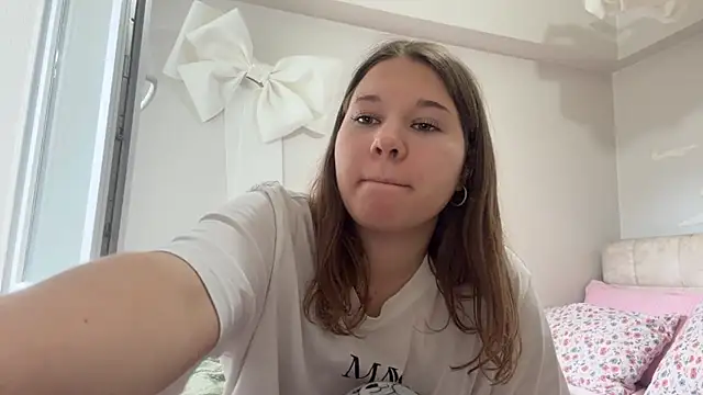 KamalaDuplantis webcam
