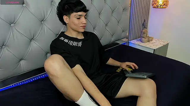 SamBlack_ webcam