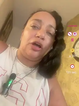 PichyPrettyPussy webcam