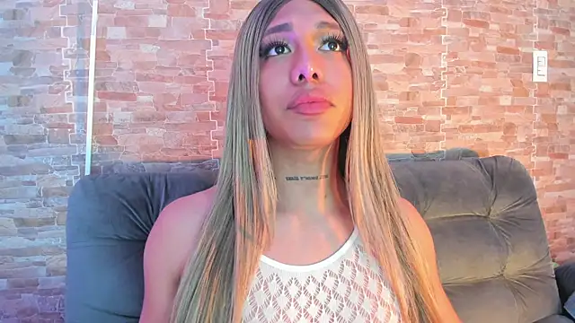 Dreams_Chloe live sex cam