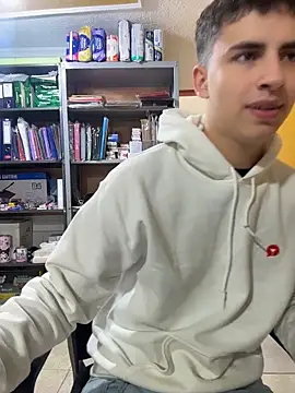 AdrianRinaldi webcam