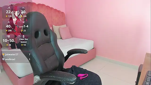 lilaa_sky webcam