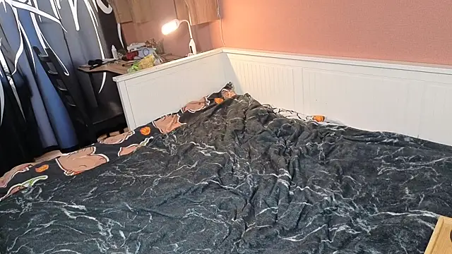 WaltraudShum webcam