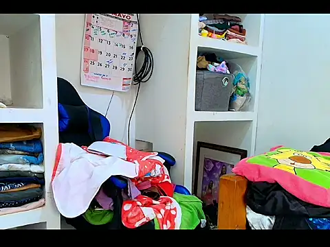 Karol_naughty webcam