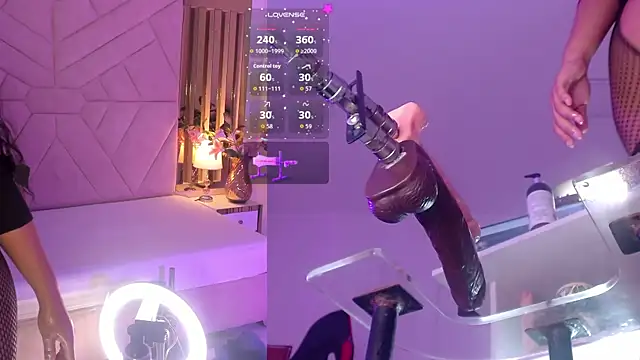 NicoleJons_