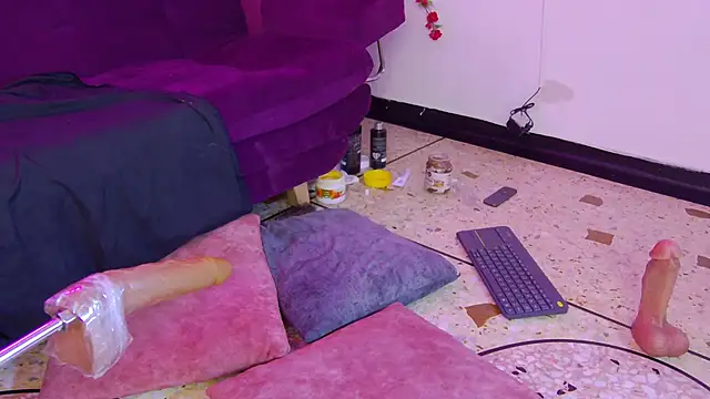 Daliana_Gounbolt webcam