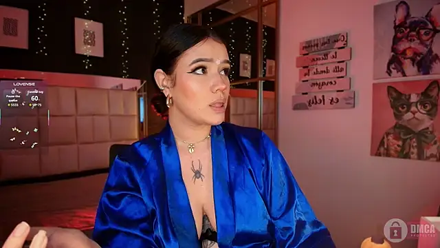 aria_bloomer webcam