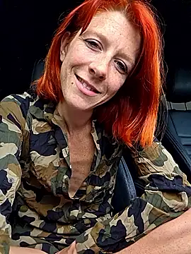 PoppyBoop webcam