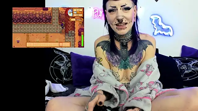 Purple_Coffin666 webcam