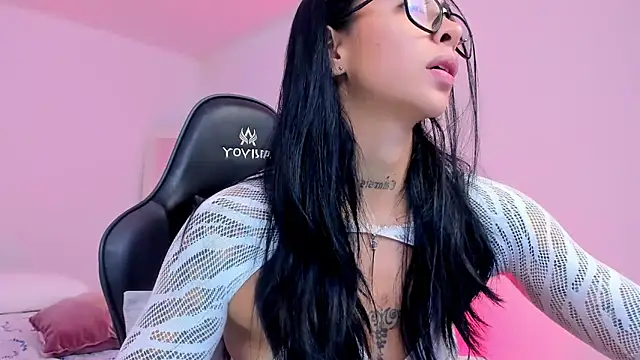 sophierooy22 webcam