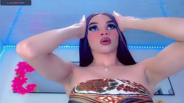 Karla_hot777 webcam