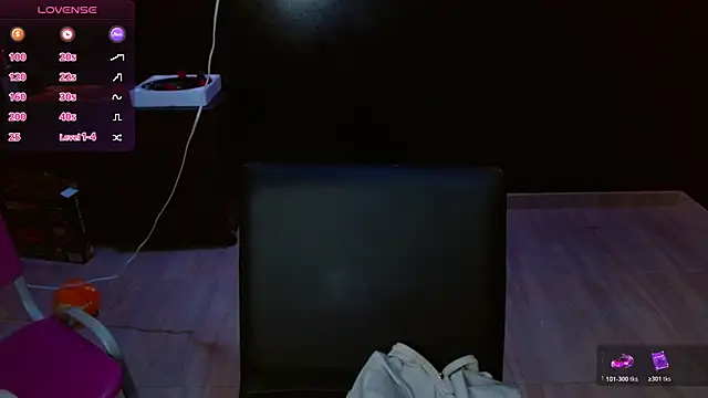 Miley_Clarck webcam