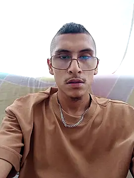 Lil_black009 webcam