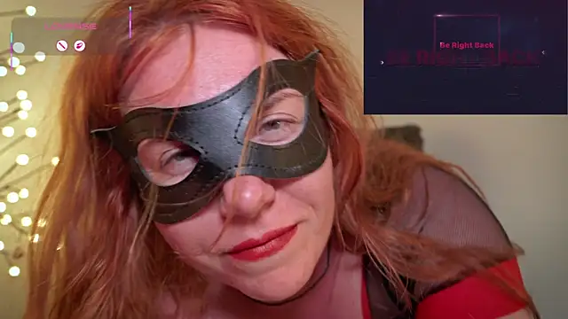 GingerAleMILF webcam