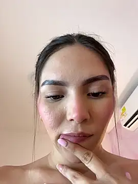Adalyn_Cute webcam