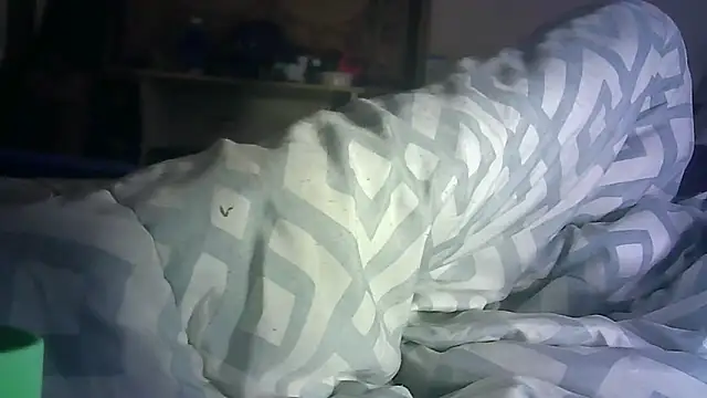 _P3RKY_IMMORTAL3_FIR3_ webcam