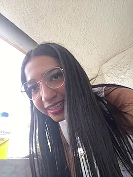 Daniela_Pink webcam