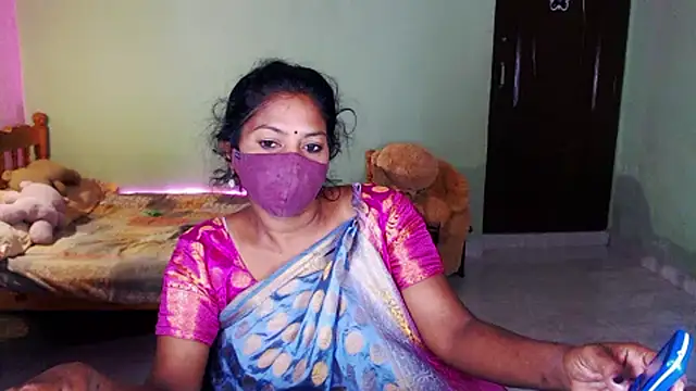 HotGulabi webcam