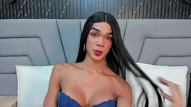 NaomiSteward webcam
