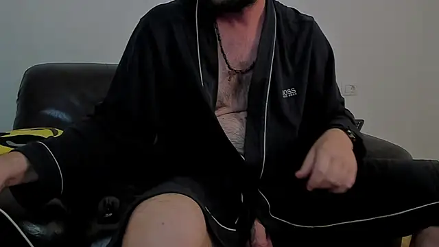 kingmalcom (Ask my age) - cum hard