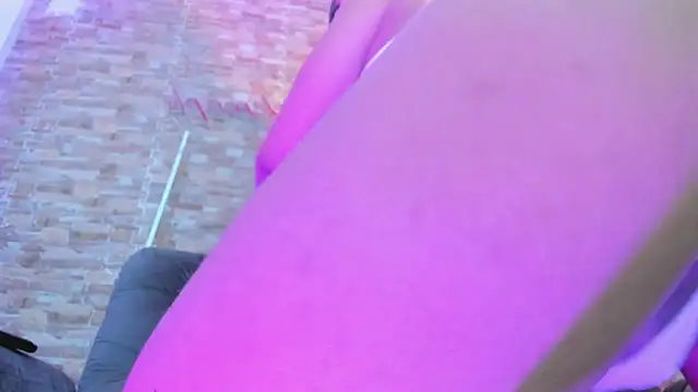 Dreams_Chloe webcam