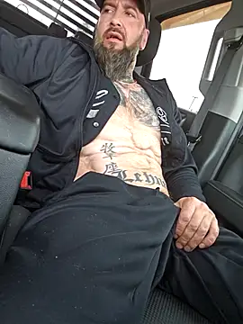 Beardedtattood webcam