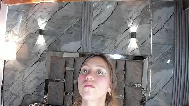 Manson_and_Zoe webcam