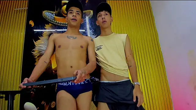 Guys_Latino_Hot webcam