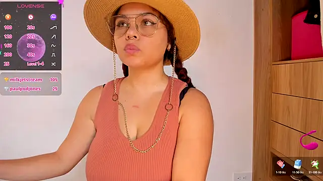 bloom_noor - Bloom_Noor's free webcam - UK Sex Cams
