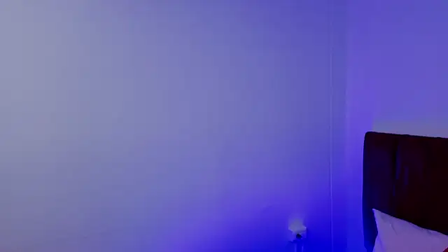 Tommas_Jhonson webcam
