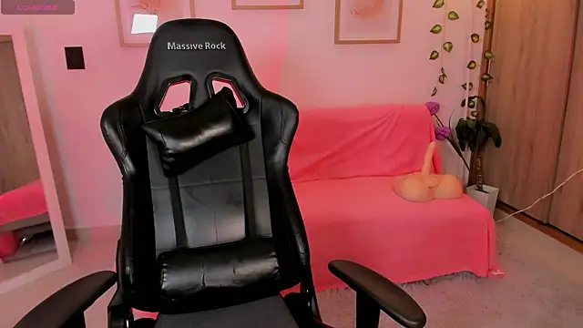 aleja_montiel__ webcam