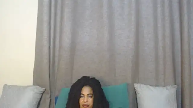 AssSeductress43 webcam