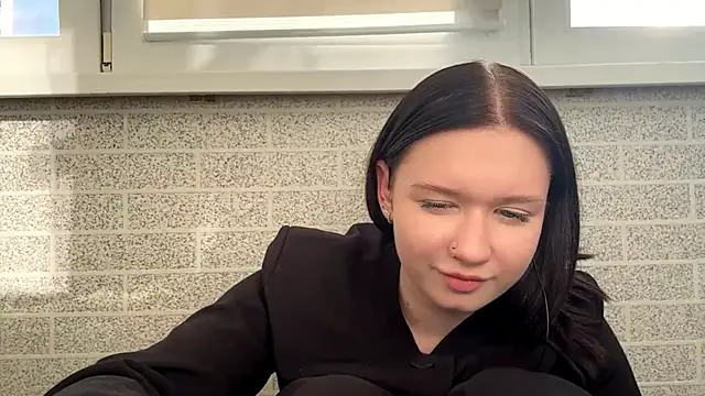 ReneeBossi webcam