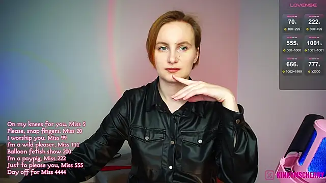 KinkyMissCherry webcam
