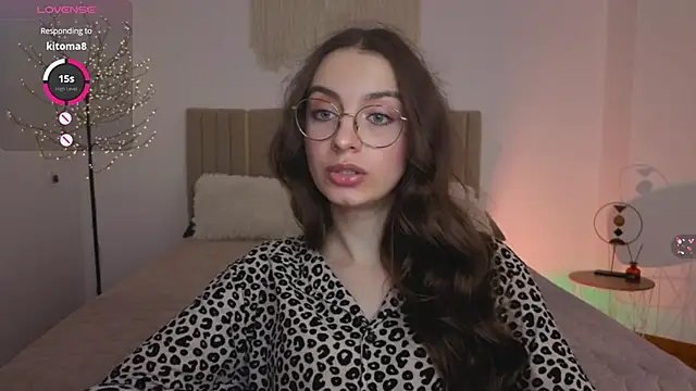Real_cutie1 webcam