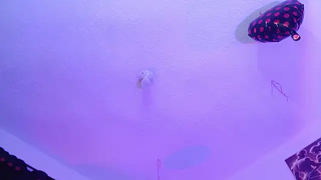 valeri_sotoo webcam