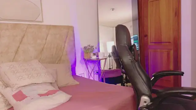 victoria_withmore webcam